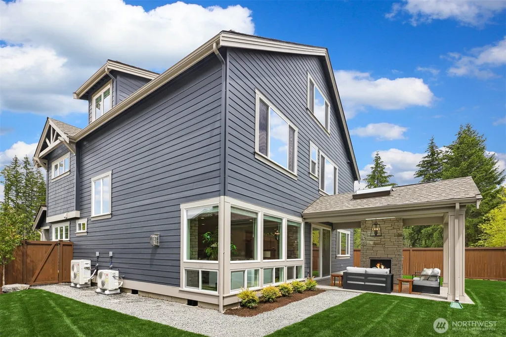 2324 209th Place SE Sammamish WA 98075