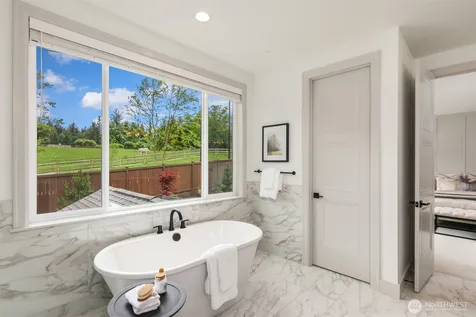 2324 209th Place SE Sammamish WA 98075
