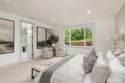 2324 209th Place SE Sammamish WA 98075