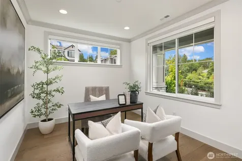 2324 209th Place SE Sammamish WA 98075