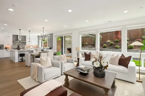 2324 209th Place SE Sammamish WA 98075