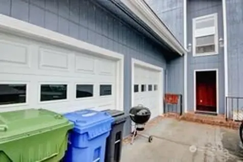 960 SW Fairhaven Drive Oak Harbor WA 98277