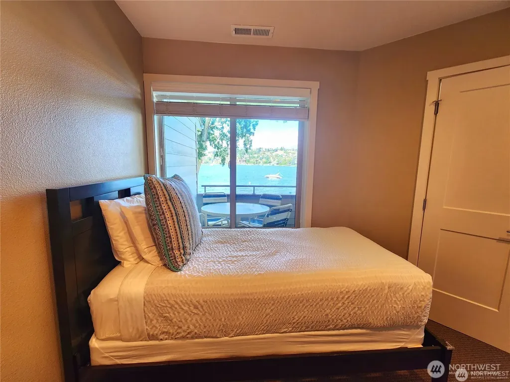 1 Beach 573-c Manson WA 98831