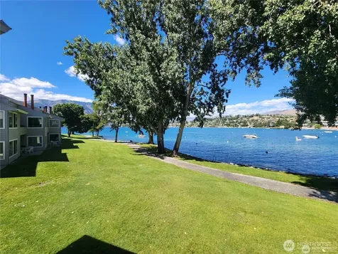 1 Beach 573-c Manson WA 98831