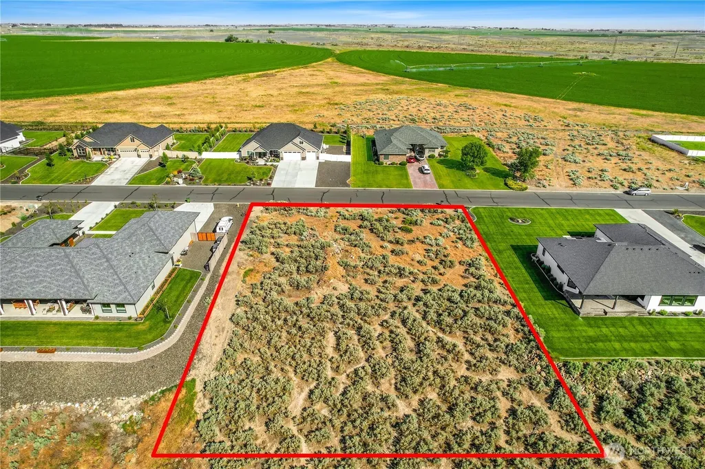 8084 Dune Lake Road SE Moses Lake WA 98837