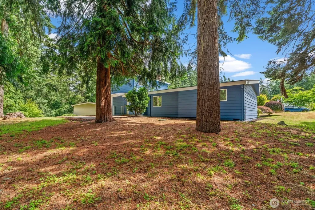 17224 61st Place W Lynnwood WA 98037