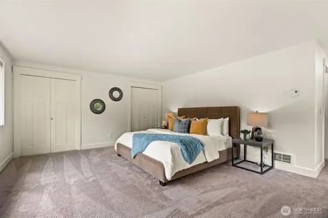 17224 61st Place W Lynnwood WA 98037
