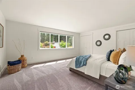 17224 61st Place W Lynnwood WA 98037