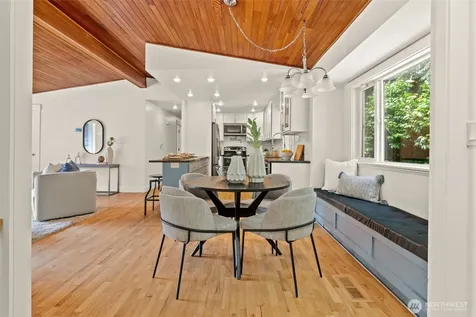 17224 61st Place W Lynnwood WA 98037