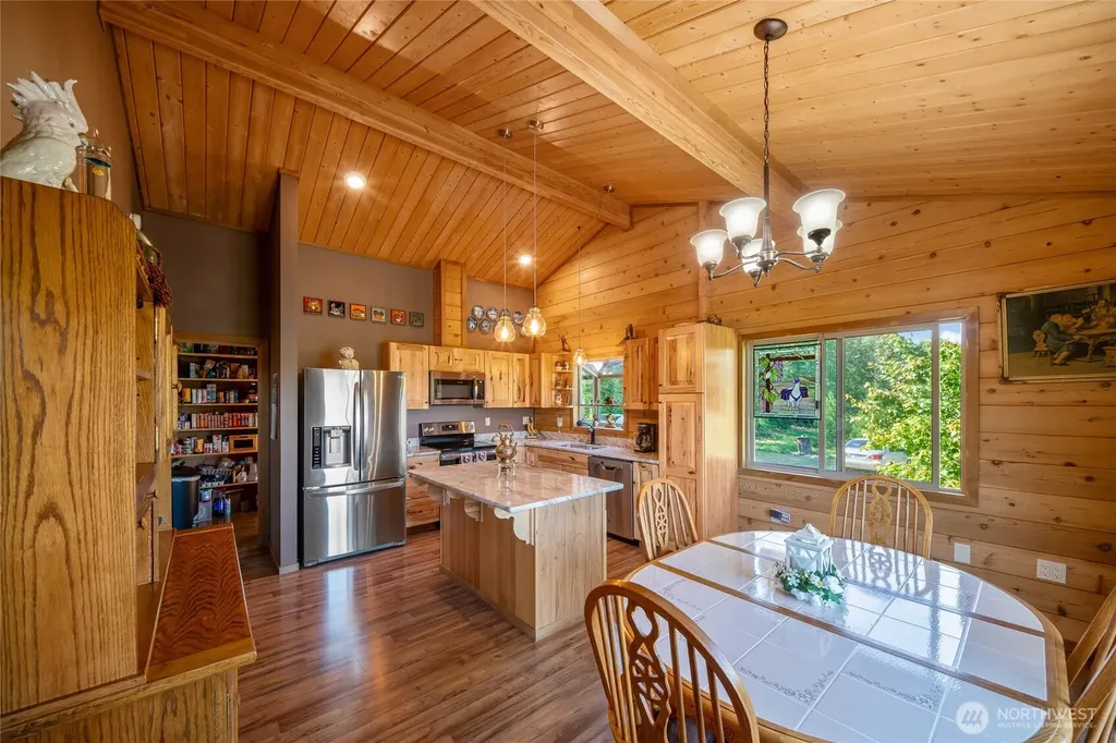 2132 W 8th Street Bucoda WA 98530