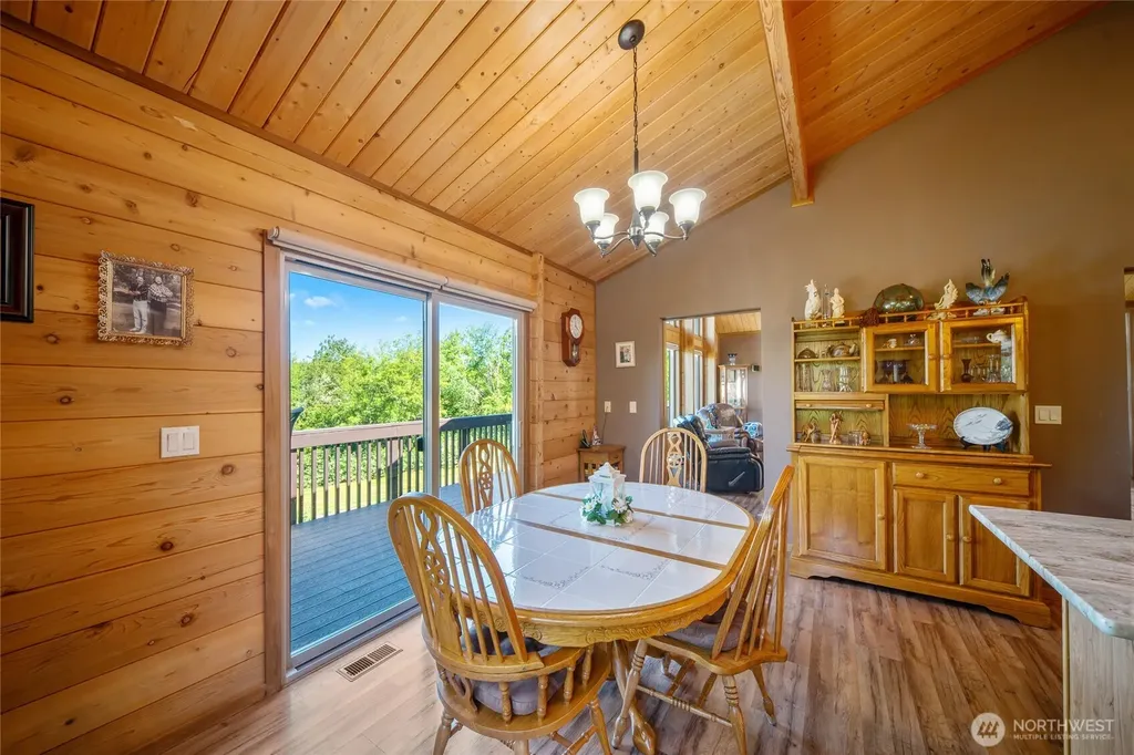 2132 W 8th Street Bucoda WA 98530