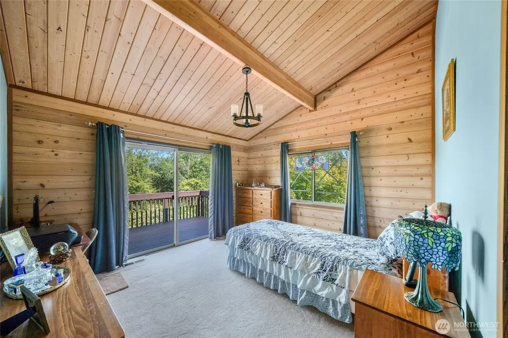 2132 W 8th Street Bucoda WA 98530