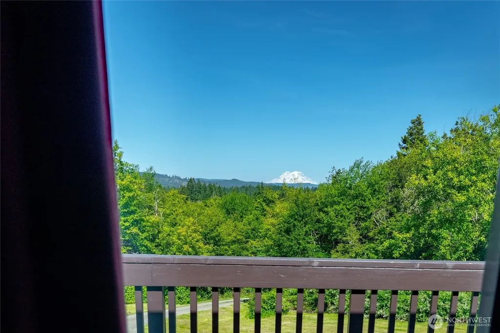 2132 W 8th Street Bucoda WA 98530
