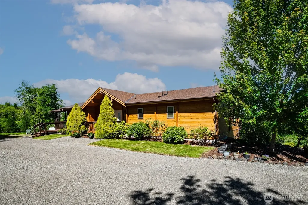 2132 W 8th Street Bucoda WA 98530