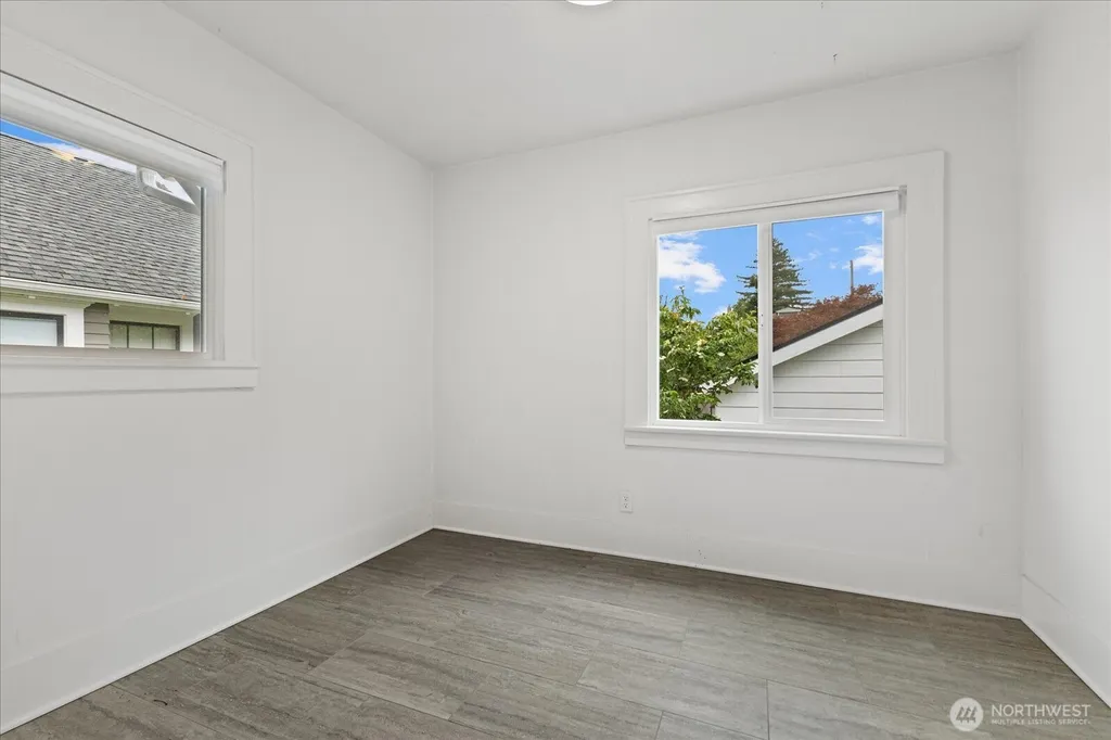 706 N 78th Street Seattle WA 98103