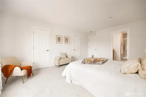 1947 NE Killian Lane Issaquah WA 98029