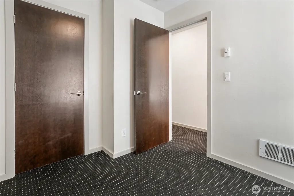 6704 15th Avenue NW Seattle WA 98117