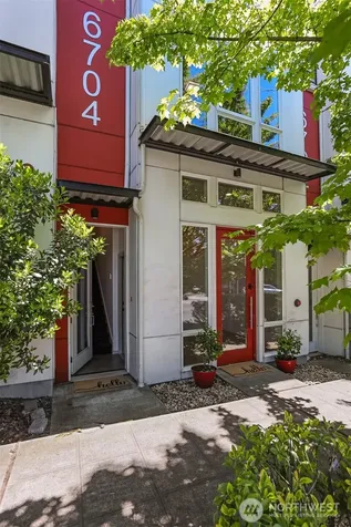 6704 15th Avenue NW Seattle WA 98117
