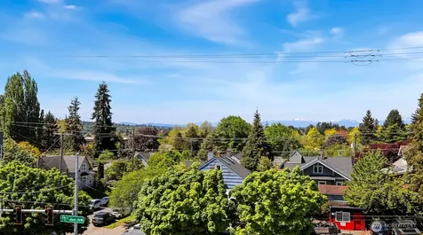 6704 15th Avenue NW Seattle WA 98117