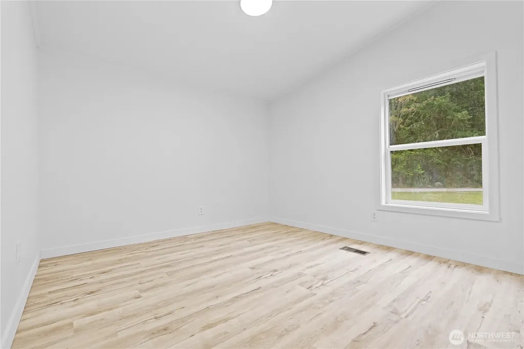 22510 196th Street E Orting WA 98360