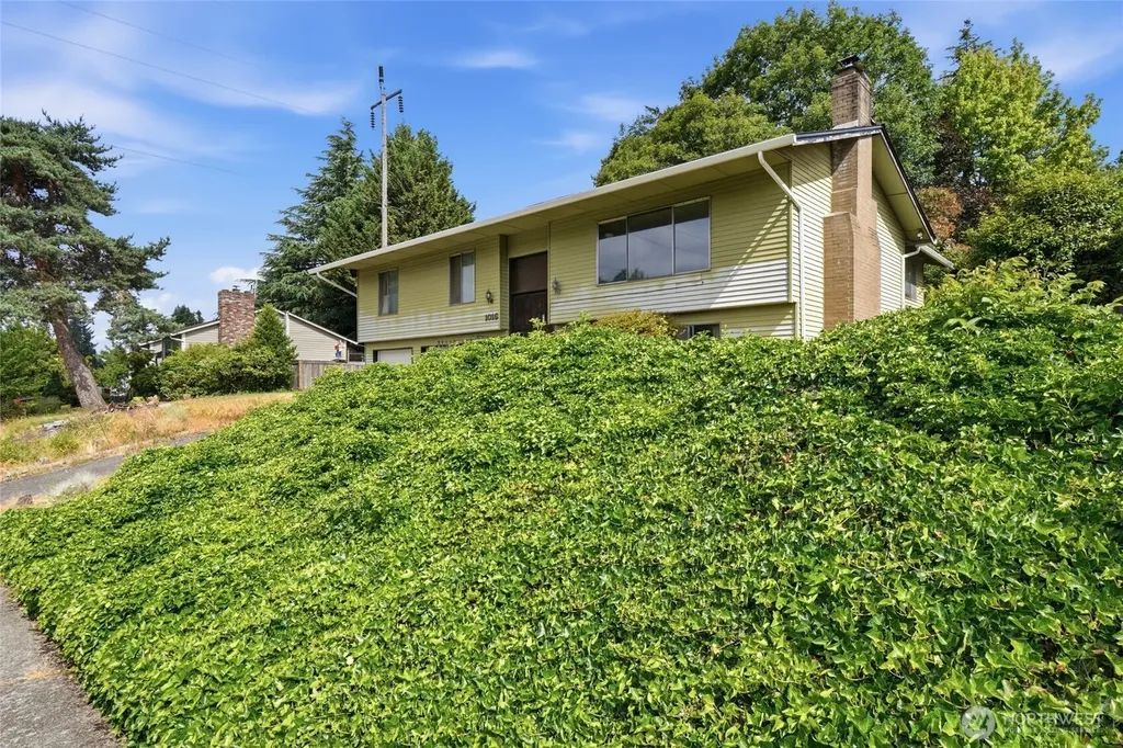 1016 NE 126th Street Vancouver WA 98685