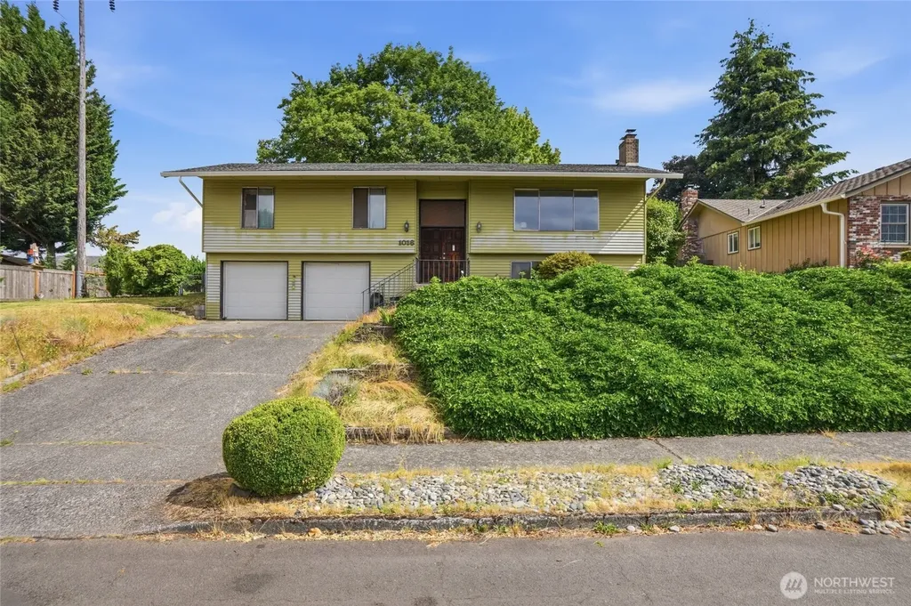 1016 NE 126th Street Vancouver WA 98685