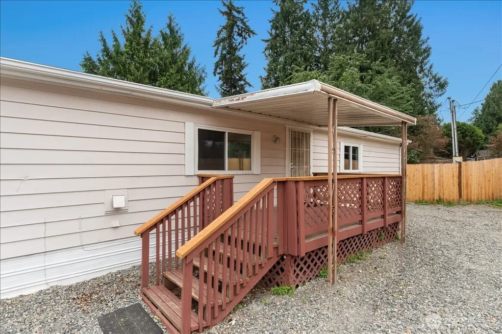 20821 93rd Street E Bonney Lake WA 98391