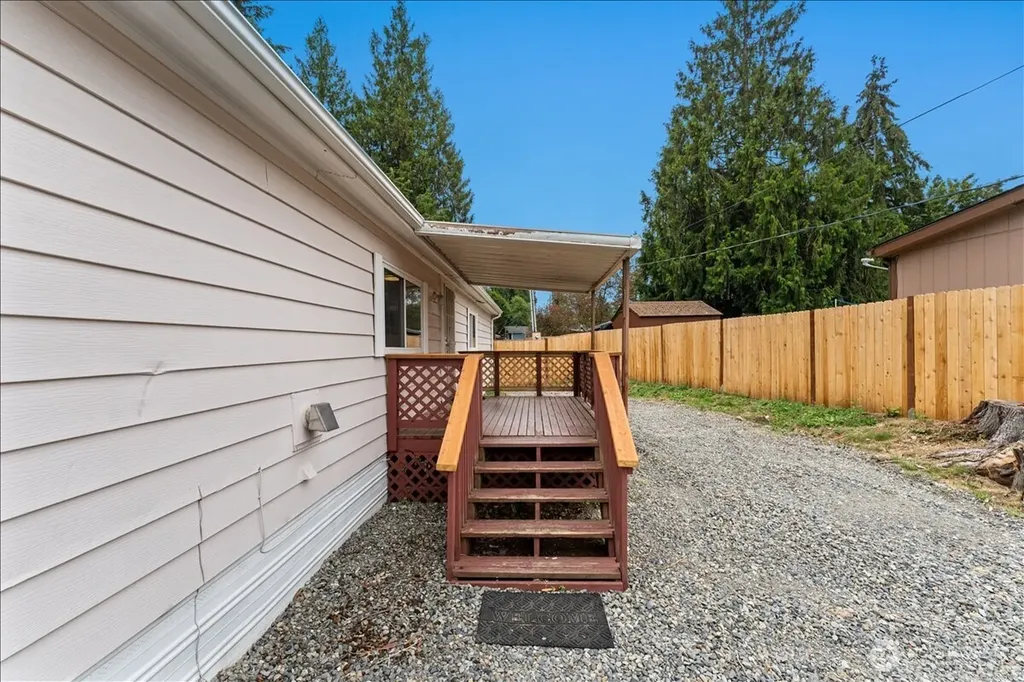 20821 93rd Street E Bonney Lake WA 98391