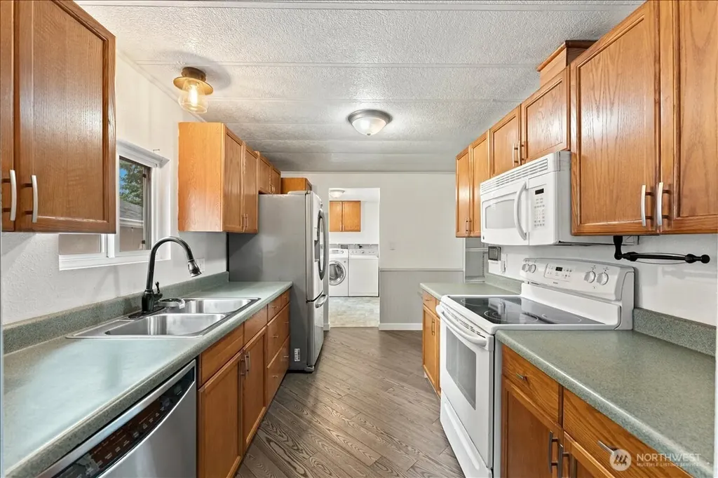 20821 93rd Street E Bonney Lake WA 98391
