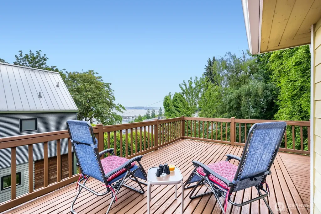 722 S 31st Avenue Seattle WA 98144