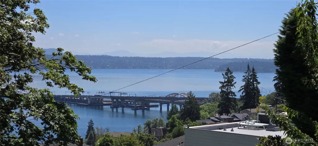 722 S 31st Avenue Seattle WA 98144