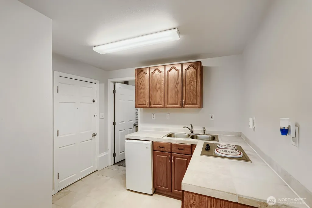 722 S 31st Avenue Seattle WA 98144