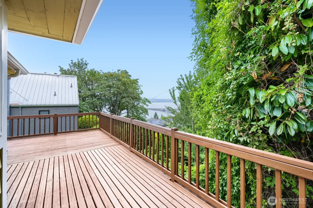 722 S 31st Avenue Seattle WA 98144