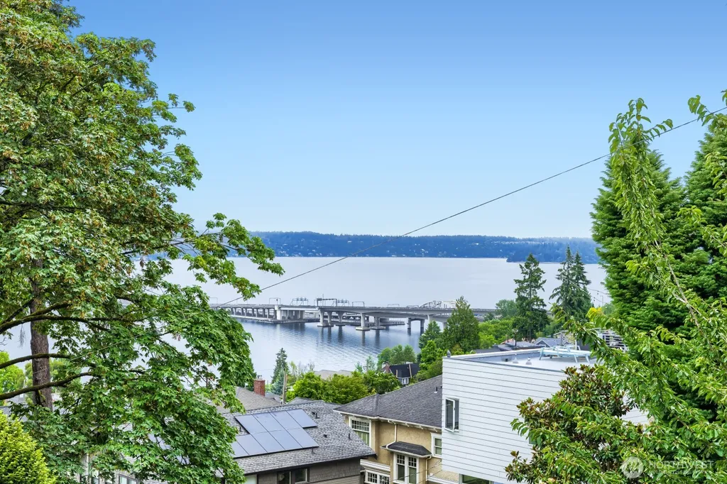 722 S 31st Avenue Seattle WA 98144