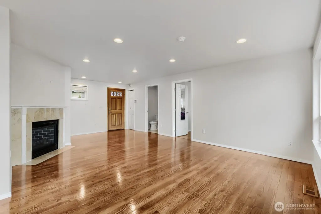 722 S 31st Avenue Seattle WA 98144