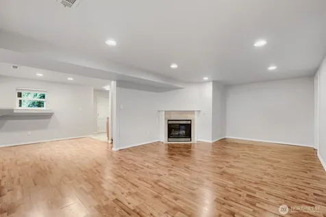 722 S 31st Avenue Seattle WA 98144