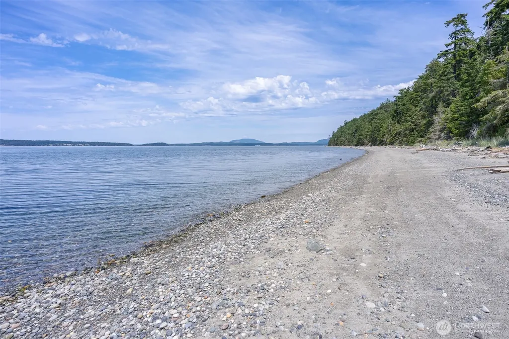 1602 Channel Road Lopez Island WA 98261