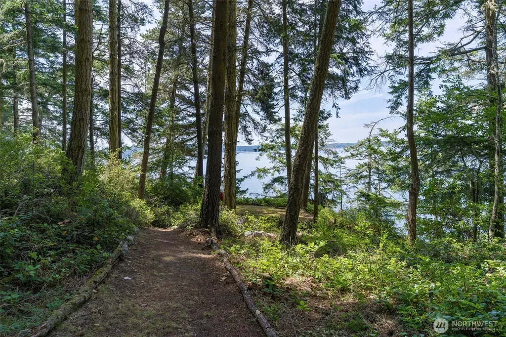 1602 Channel Road Lopez Island WA 98261