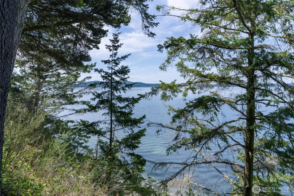 1602 Channel Road Lopez Island WA 98261