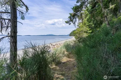 1602 Channel Road Lopez Island WA 98261