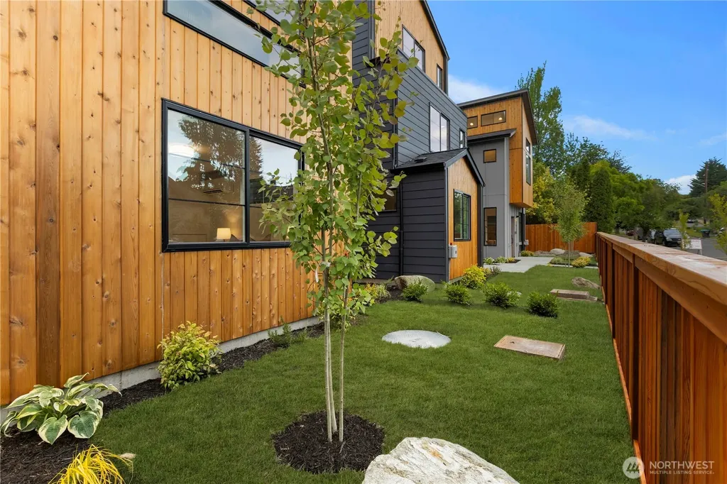 3932 S Angeline Street Seattle WA 98118