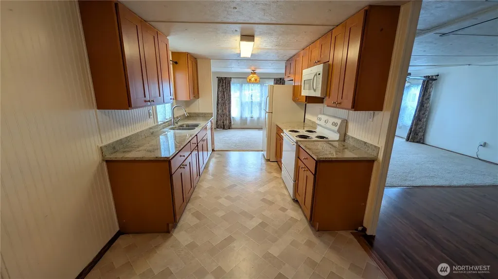 24222 54th Avenue W Mountlake Terrace WA 98043