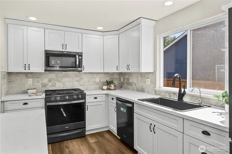 22736 SE 266th Street Maple Valley WA 98038