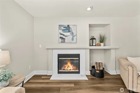 22736 SE 266th Street Maple Valley WA 98038