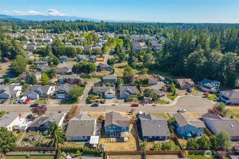 22736 SE 266th Street Maple Valley WA 98038