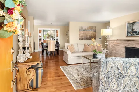 8620 21st Avenue NW Seattle WA 98117