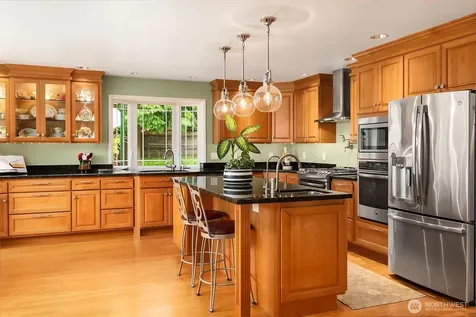 8620 21st Avenue NW Seattle WA 98117