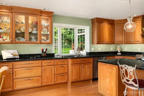 8620 21st Avenue NW Seattle WA 98117