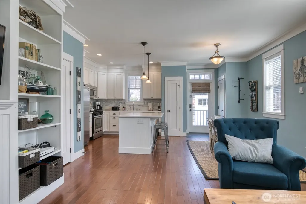 38 W Myrtle Lane Pacific Beach WA 98571