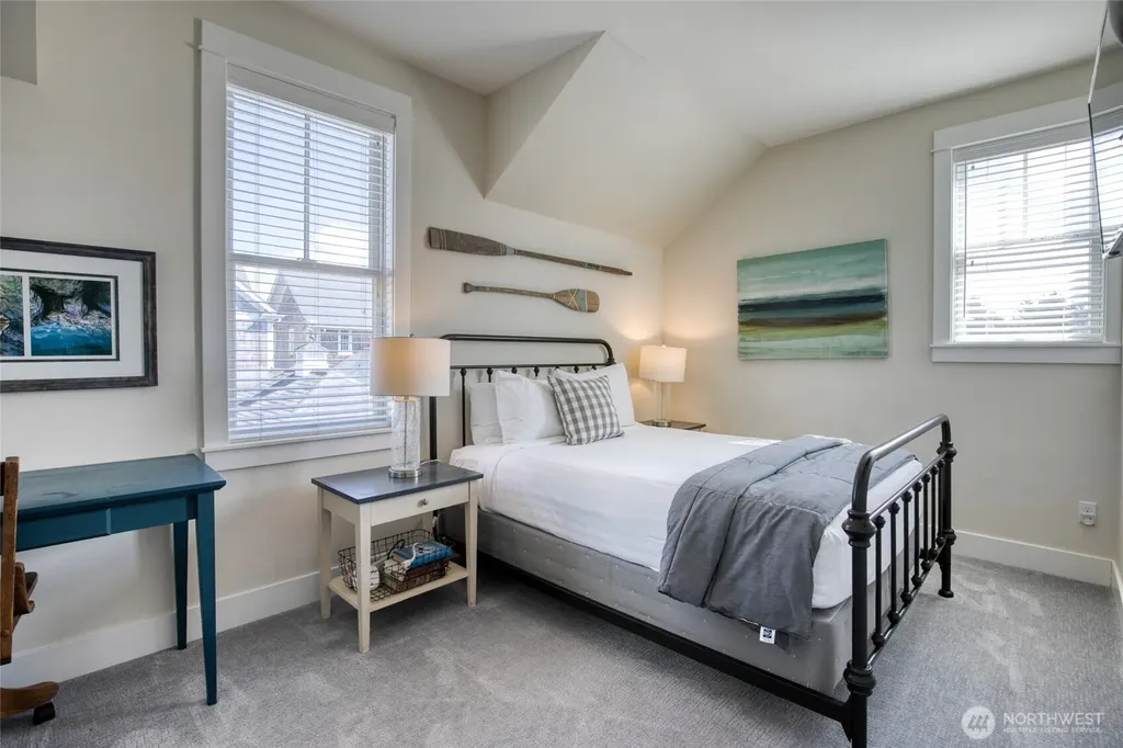 38 W Myrtle Lane Pacific Beach WA 98571